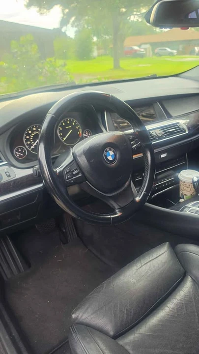 2011 BMW 5 Series - Image 2 of 8