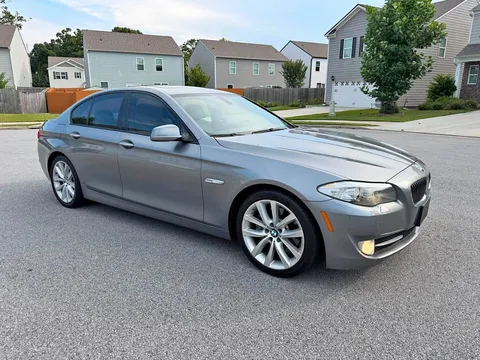2011 BMW 535i Gran Turismo xDrive Sedan 4D
