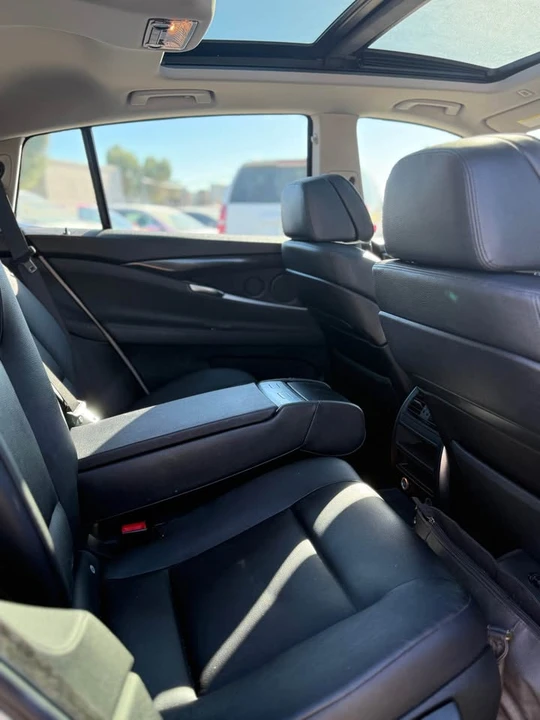 2011 BMW 5 Series - Image 8 of 11
