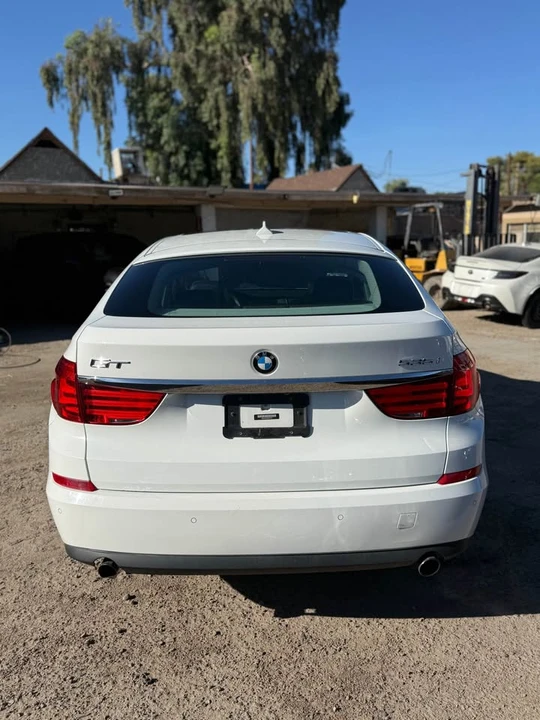 2011 BMW 5 Series - Image 4 of 11