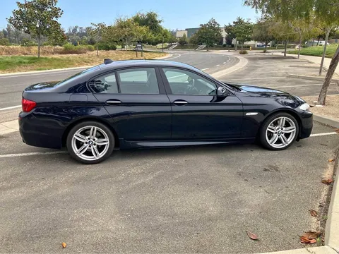 2011 BMW 5 Series 535i Sedan 4D