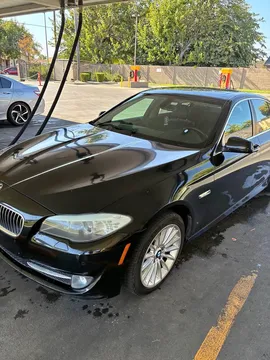 2011 BMW 5 Series 535i Sedan 4D