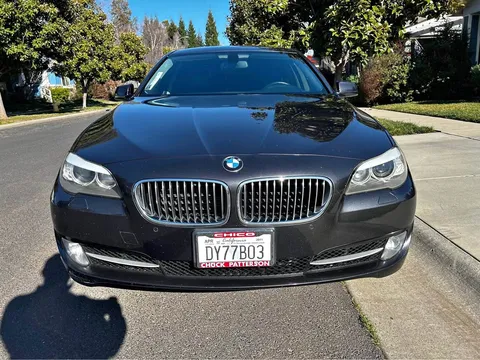 2011 BMW 5 Series 535i Sedan 4D