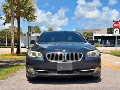 2011 BMW 5 Series 535i Sedan 4D