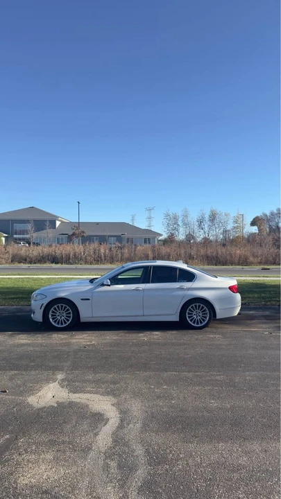 2011 BMW 5 Series - Image 7 of 11