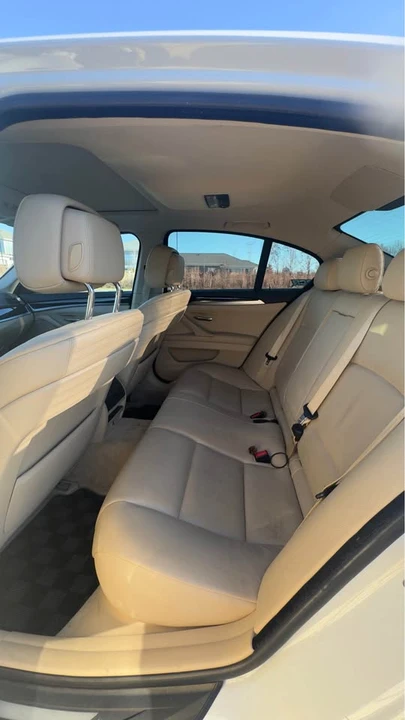 2011 BMW 5 Series - Image 9 of 11