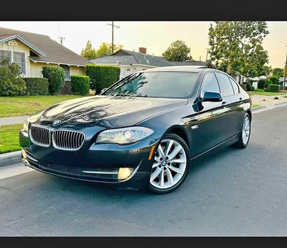 2011 BMW 5 Series 535i xDrive Sedan 4D