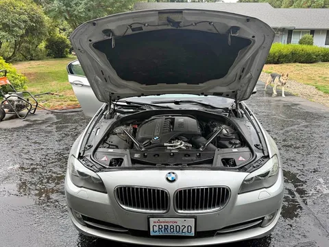 2011 BMW 5 Series 535i xDrive Sedan 4D