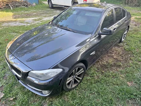 2011 BMW 5 Series 535xi Sedan 4D