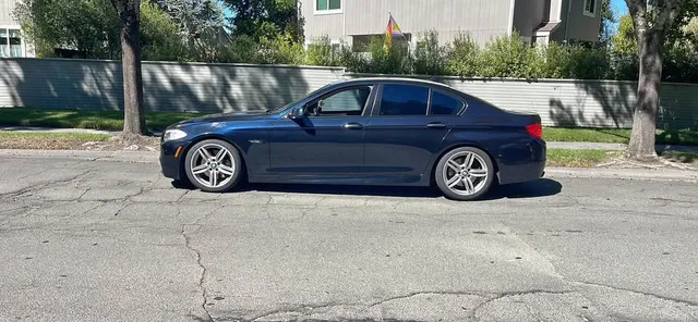 2011 BMW 5 Series 540i xDrive Sedan 4D