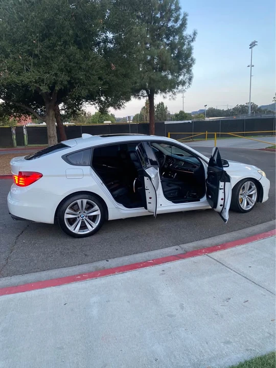 2011 BMW 5 Series - Image 5 of 13