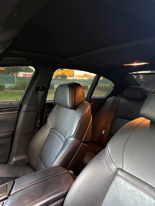 2011 BMW F10 550i & M550d Sedan - Image 14 of 14