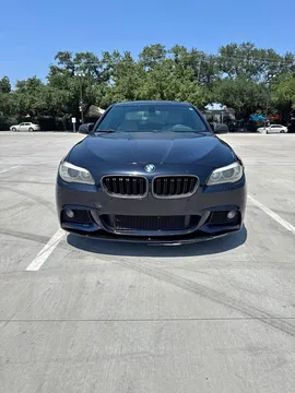 2011 BMW 5 Series 550i Sedan 4D