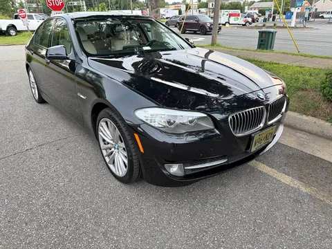2011 BMW 5 Series 550i Sedan 4D