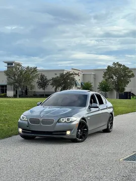 2011 BMW 5 Series 550i Sedan 4D