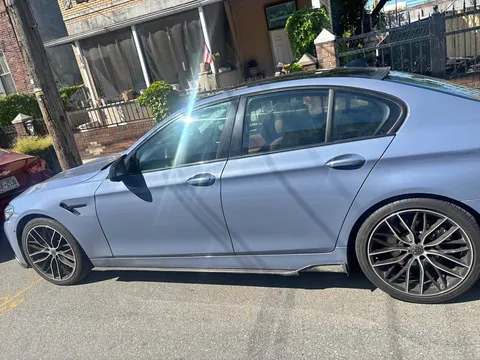 2011 BMW 5 Series 550i Sedan 4D
