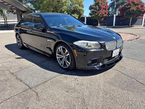 2011 BMW 5 Series 550i Sedan 4D