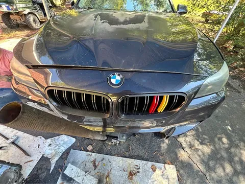 2011 BMW 5 Series 550i Sedan 4D