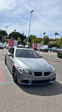 2011 BMW 5 Series 550i Sedan 4D