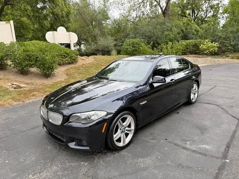 2011 BMW 5 Series 550i Sedan 4D