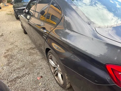 2011 BMW 5 Series 550i xDrive Sedan 4D