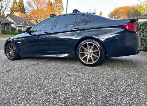 2011 BMW 5 Series 550i xDrive Sedan 4D