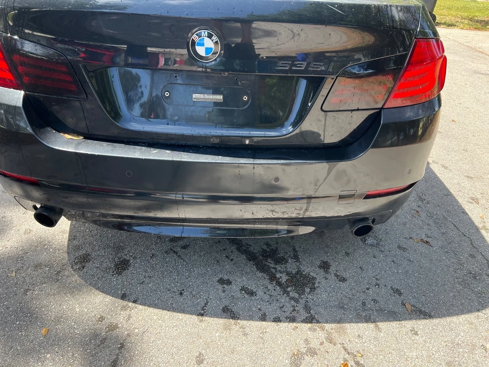 2011 BMW F10 5 Series Sedan - Image 17 of 21