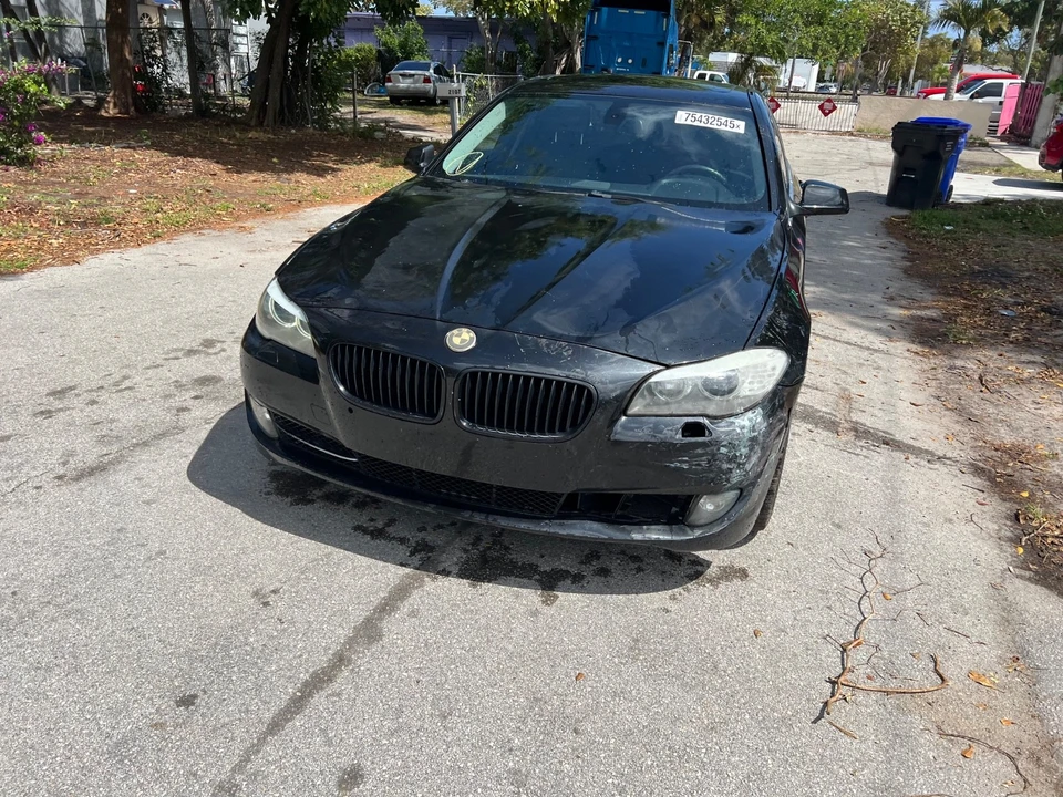 2011 BMW F10 5 Series Sedan - Image 2 of 21