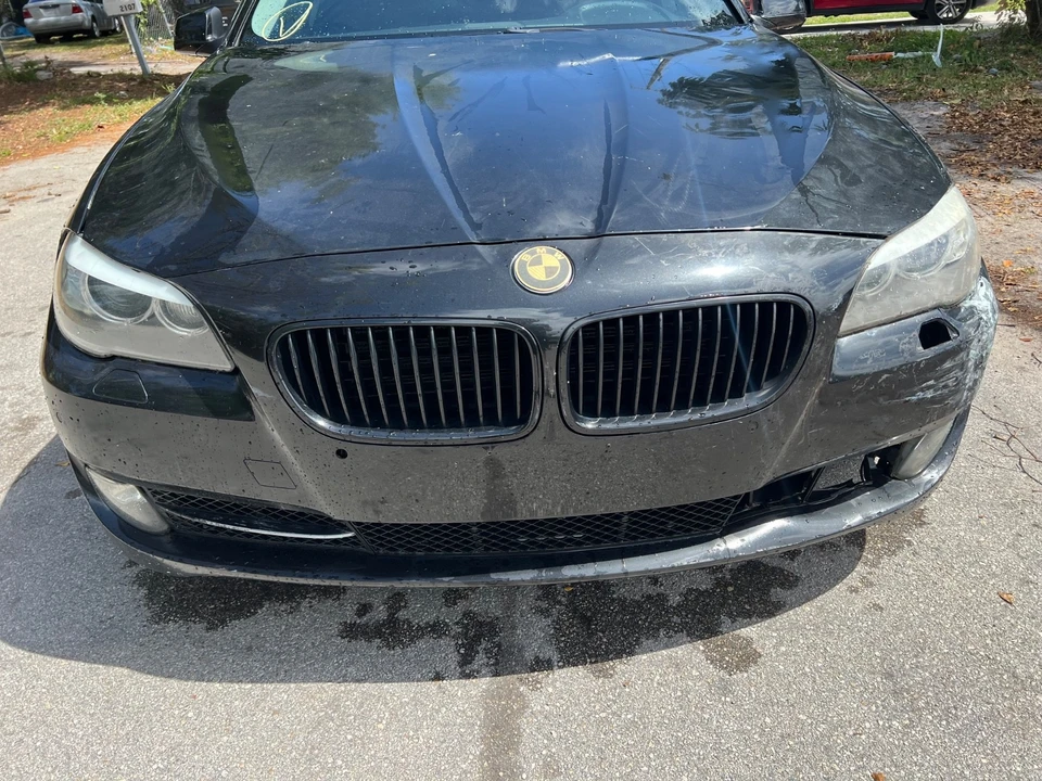 2011 BMW F10 5 Series Sedan - Image 15 of 21