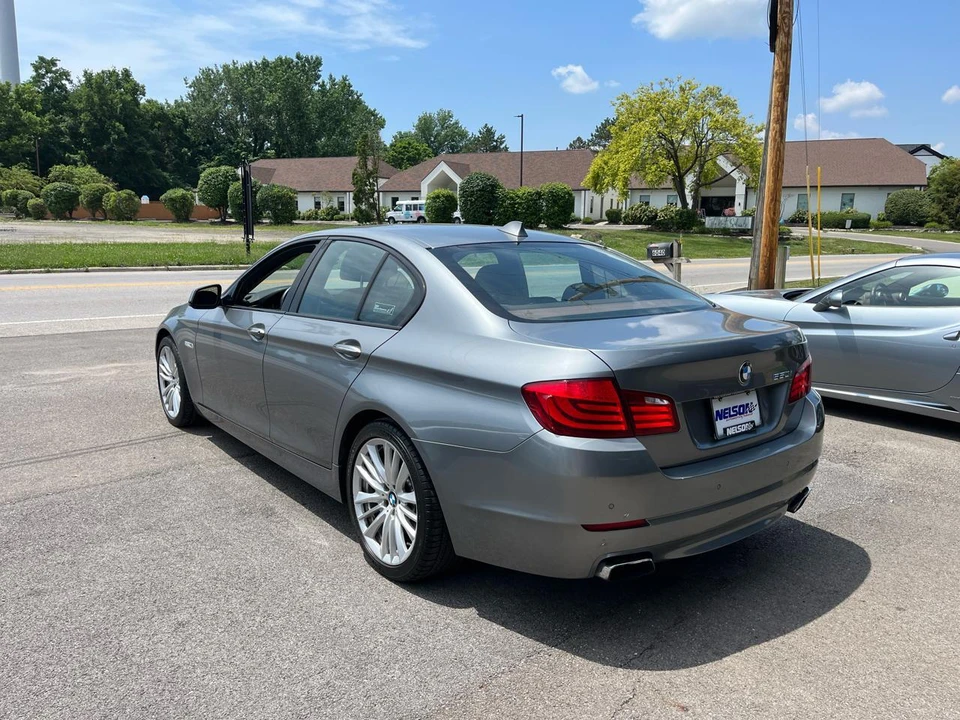 2011 BMW F10 5 Series Sedan - Image 6 of 31