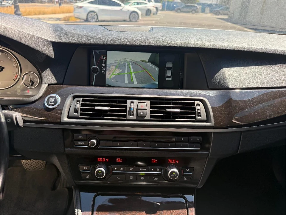 2011 BMW F10 5 Series Sedan - Image 26 of 28