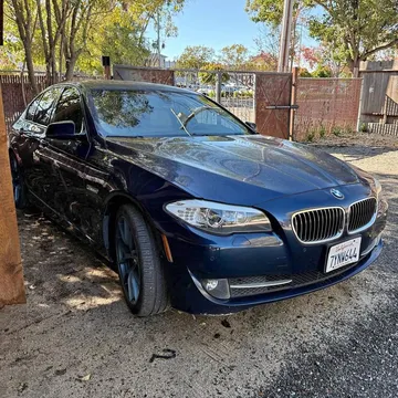 2011 BMW 528i Sedan