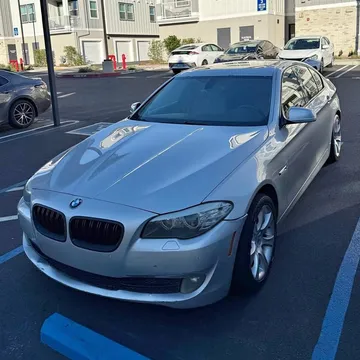 2011 BMW 528i Sedan