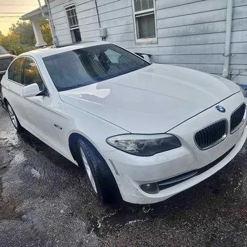 2011 BMW 528i Sedan