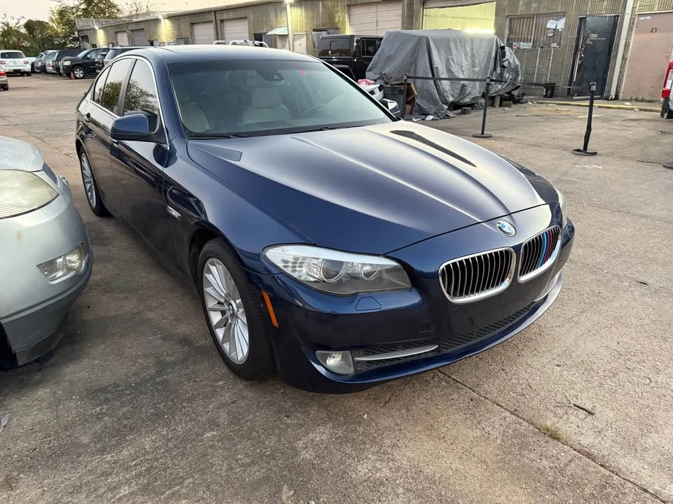 2011 BMW 5 Series - Image 3 of 12