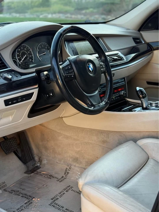 2011 BMW 5 Series - Image 7 of 10