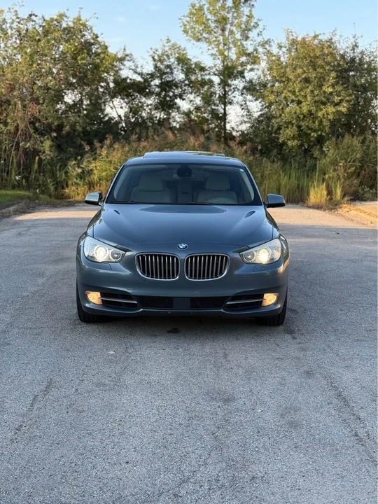 2011 BMW 5 Series - Image 2 of 10