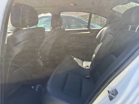 2011 BMW 528i