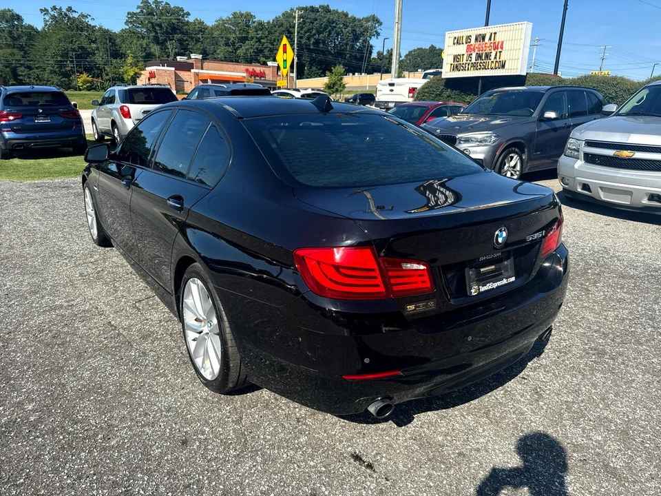 2011 BMW F10 5 Series Sedan - Image 14 of 15
