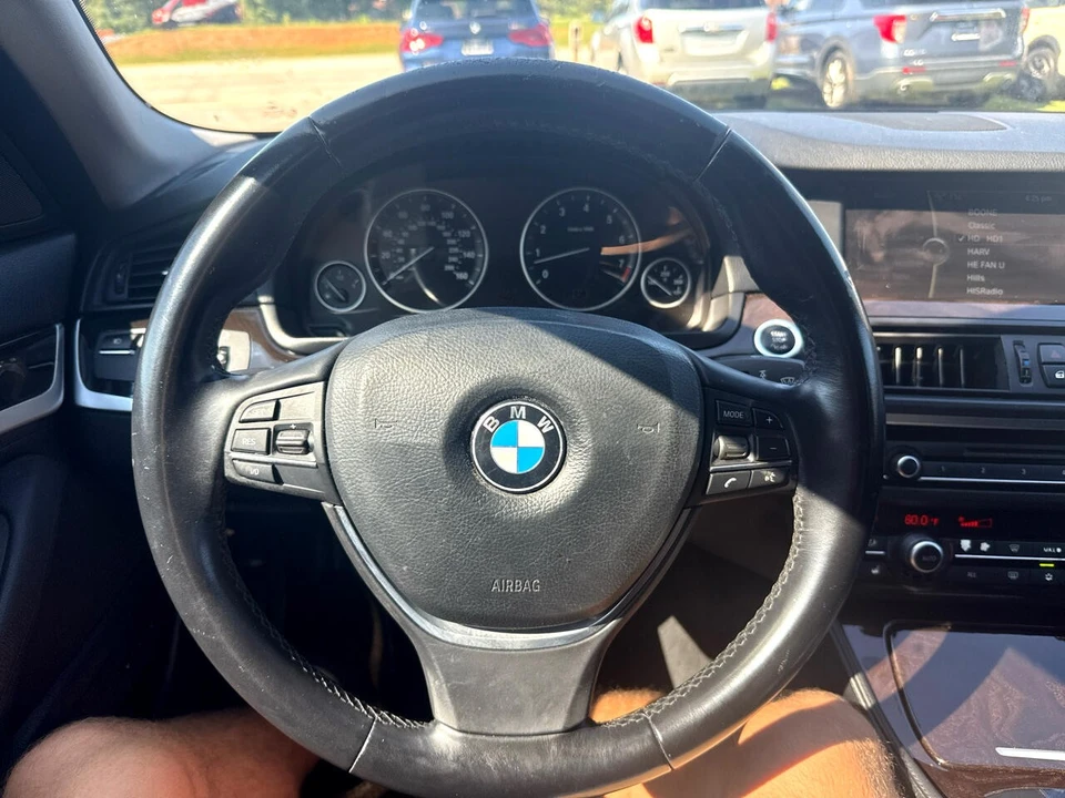 2011 BMW F10 5 Series Sedan - Image 8 of 15