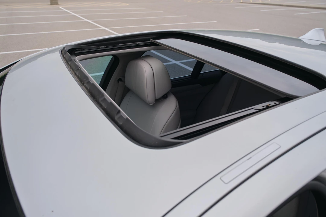 2011 BMW F10 5 Series Sedan - Image 31 of 31