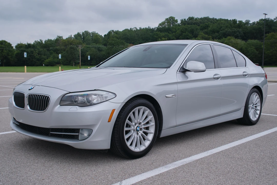 2011 BMW F10 5 Series Sedan - Image 7 of 31