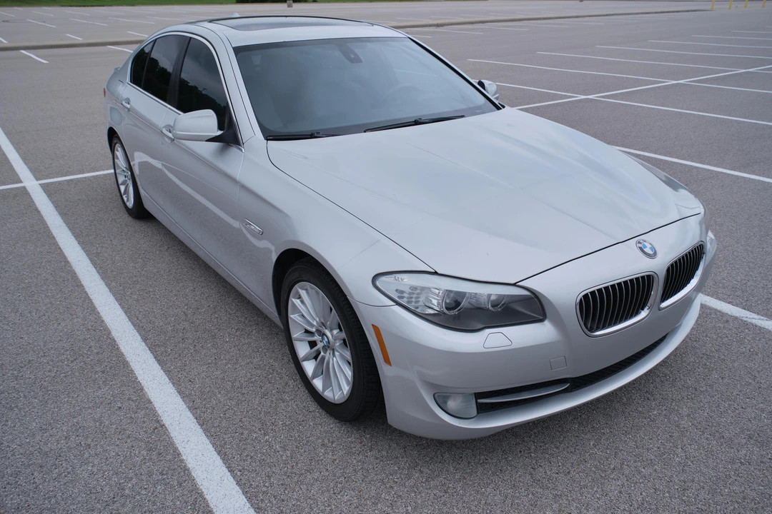 2011 BMW F10 5 Series Sedan - Image 18 of 31