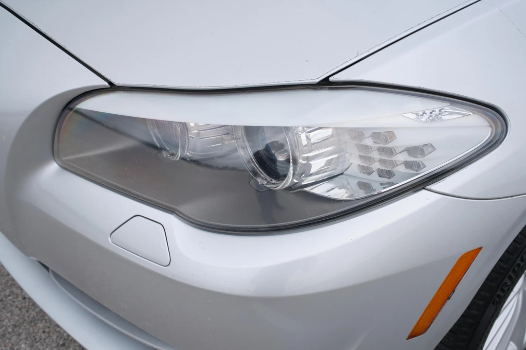 2011 BMW F10 5 Series Sedan - Image 25 of 31