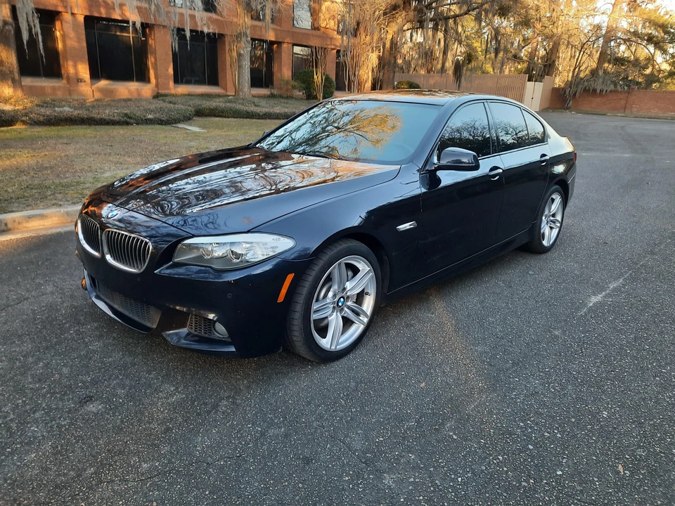 2011 BMW F10 5 Series Sedan - Image 12 of 31