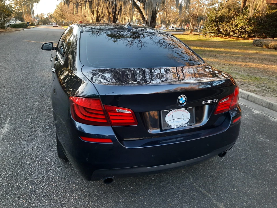 2011 BMW F10 5 Series Sedan - Image 21 of 31