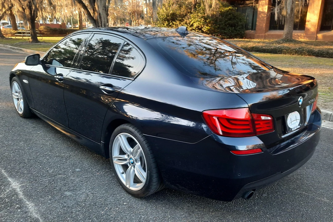 2011 BMW F10 5 Series Sedan - Image 4 of 31