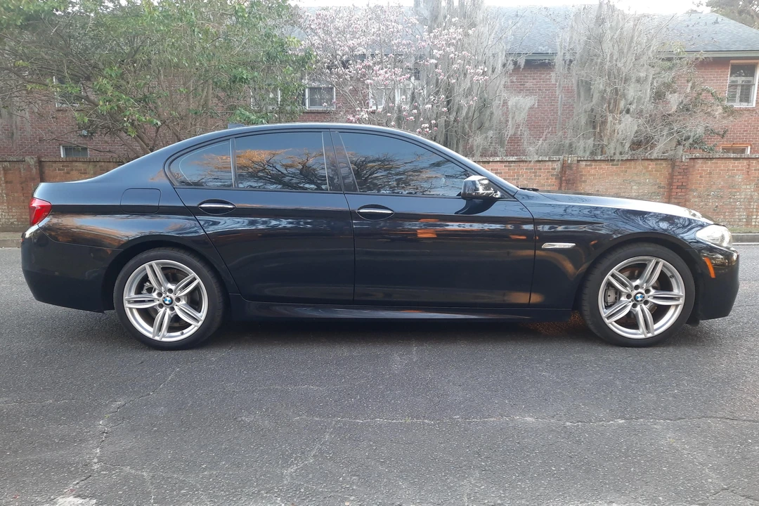 2011 BMW F10 5 Series Sedan - Image 3 of 31