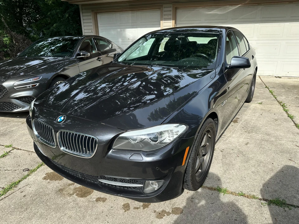 2011 BMW F10 5 Series Sedan - Image 7 of 31