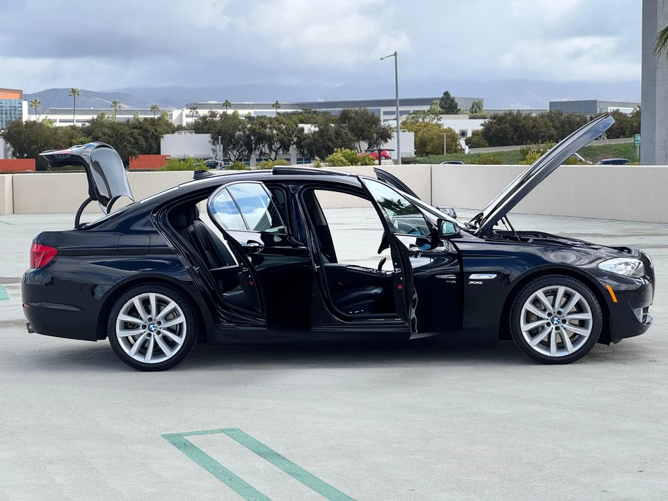 2011 BMW F10 5 Series Sedan - Image 23 of 31